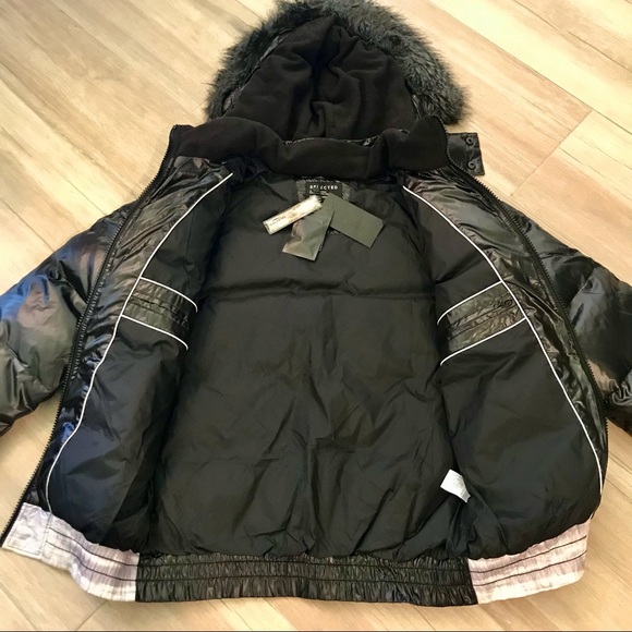 NWT! Selected Mountain Down Jacket - Picture 10 of 11
